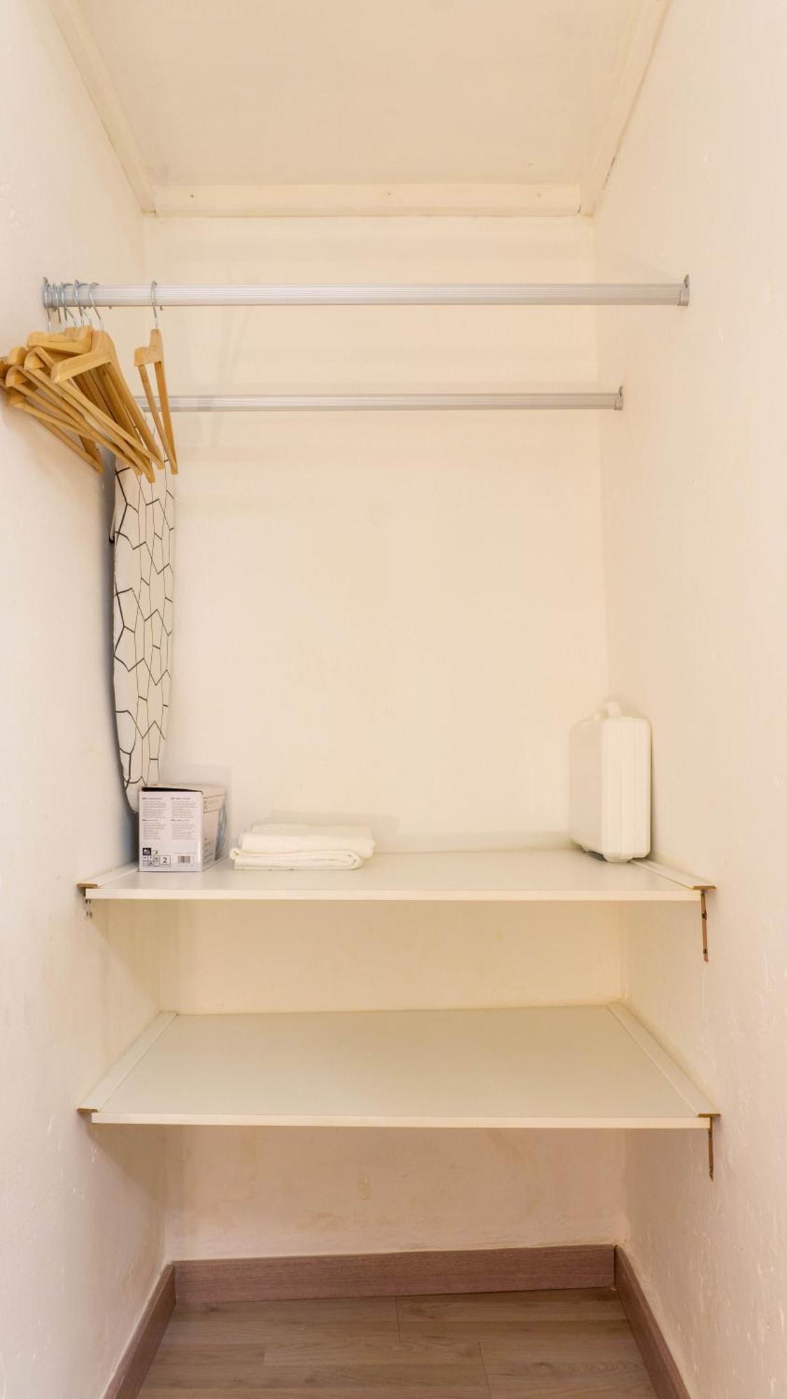 Apartamento Souvenirs マラガ エクステリア 写真