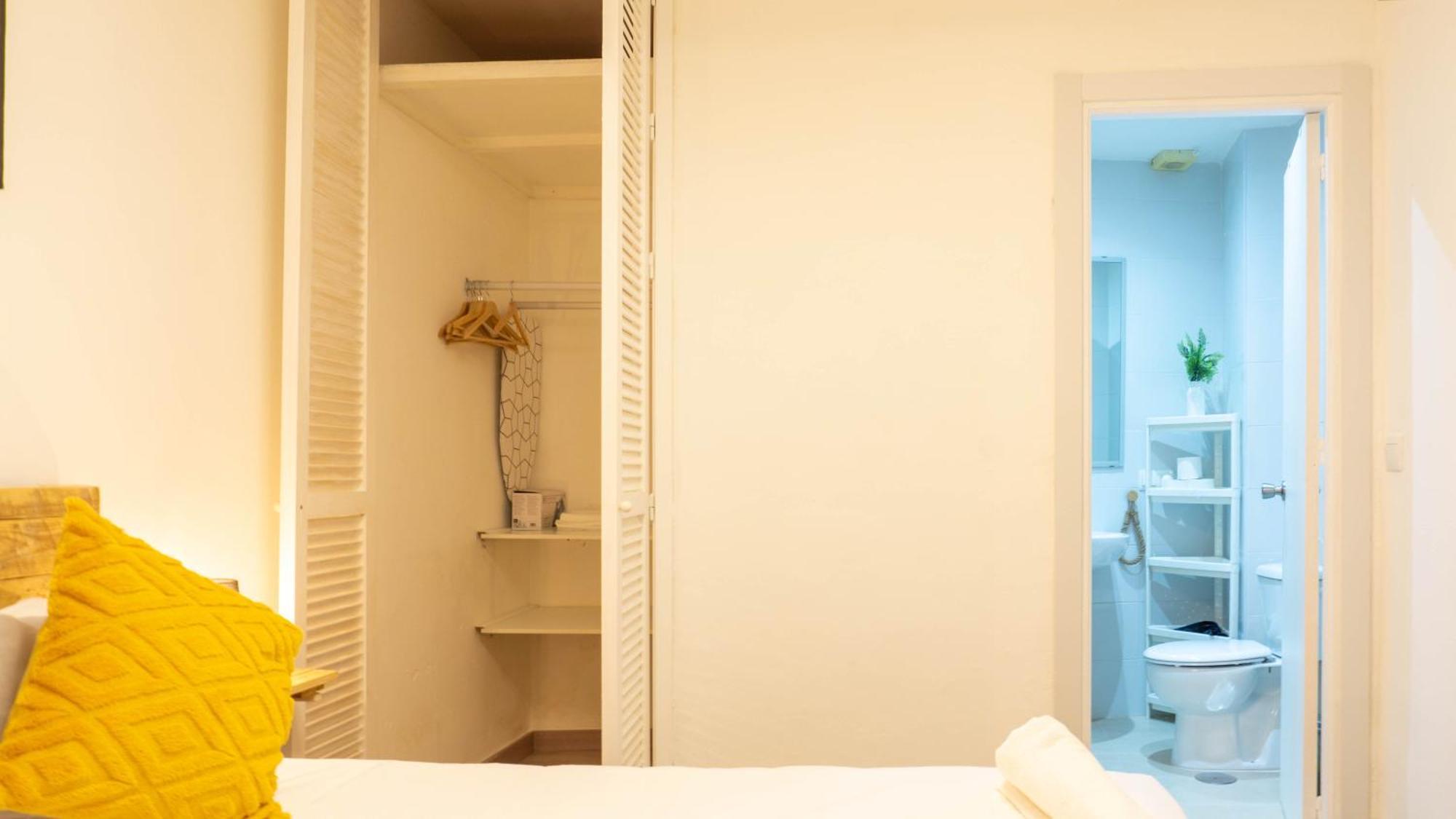 Apartamento Souvenirs マラガ エクステリア 写真